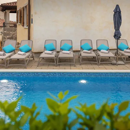 Balatura Villa *