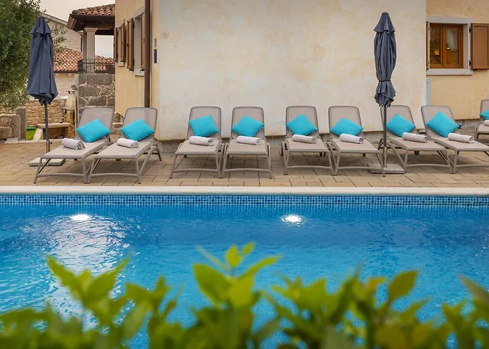 Balatura Villa *